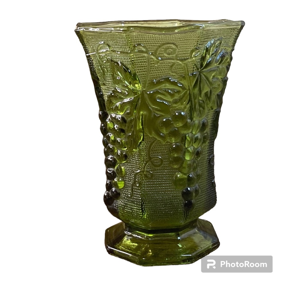 Vintage Anchor Hocking footed avocado green vase